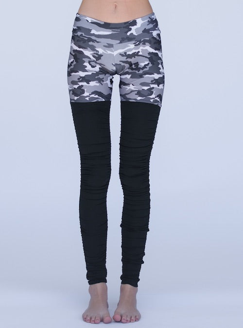 camo-thigh-high-legging